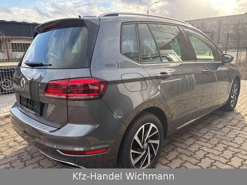 Gebraucht VW Golf VII Join 131 PS (96 kW) 2019 Grau Kombi