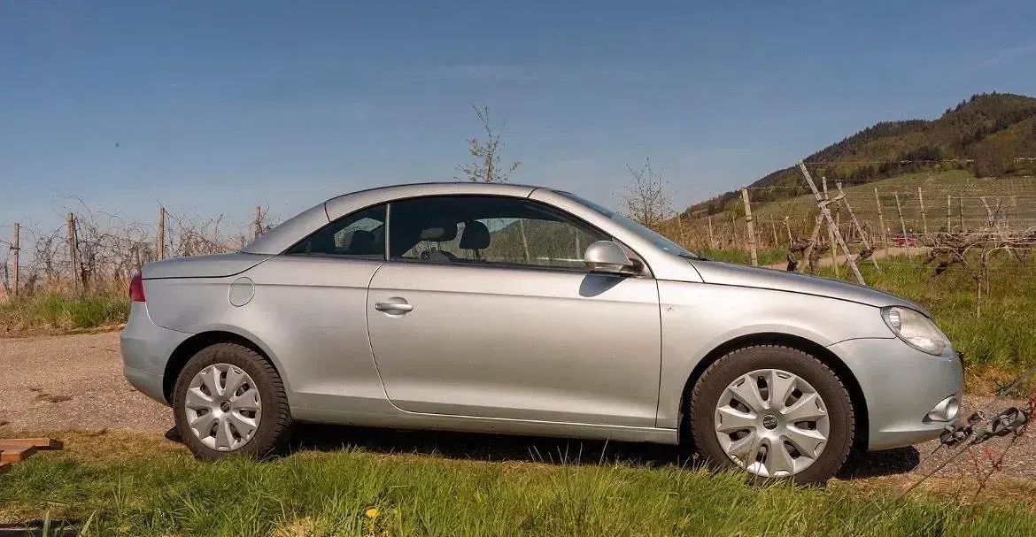 Gebraucht VW Eos 115 PS (84 kW) 2007 Silber Cabrio