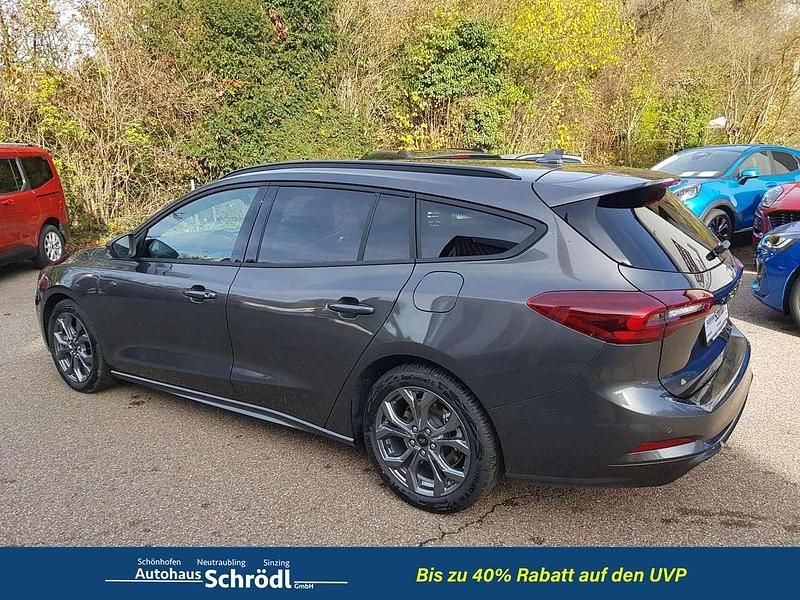 Neu Ford Focus ST-Line 155 PS (114 kW) 2025 Magnetic grau metallic Kombi
