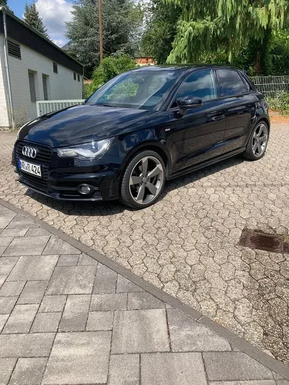 Gebraucht Audi A1 Sportback S-Line 122 PS (89 kW) 2014 Schwarz Kleinwagen
