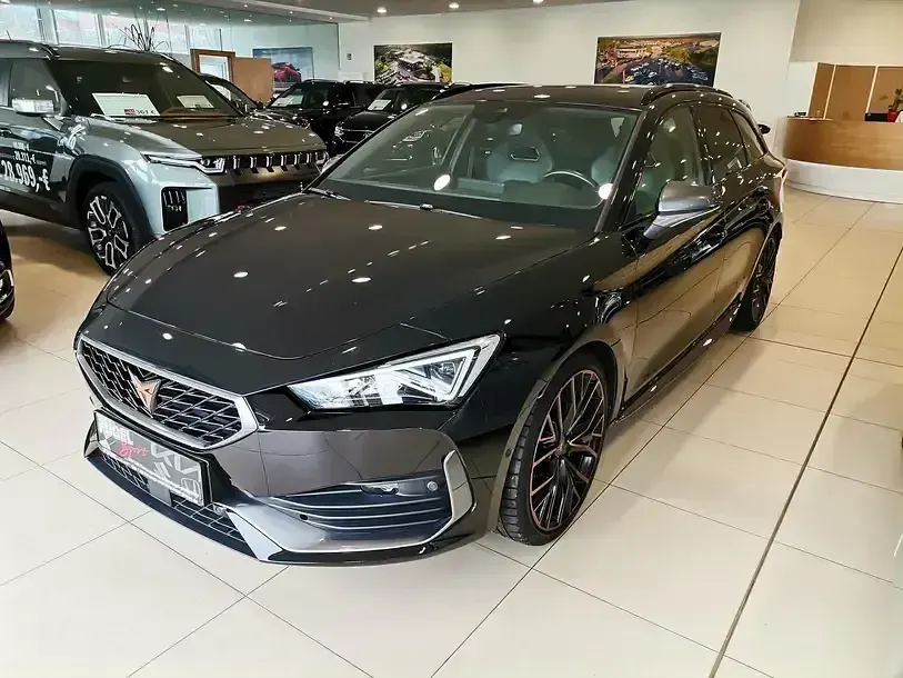 Używany Cupra Leon VZ 310 KM (228 kW) 2022 Czarny Kombi