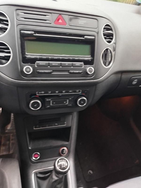 Schwarz Gebraucht 2011 VW Golf Plus Cross Style Van / Kleinbus | 2.600 € (Superpreis) - Bild 1/4