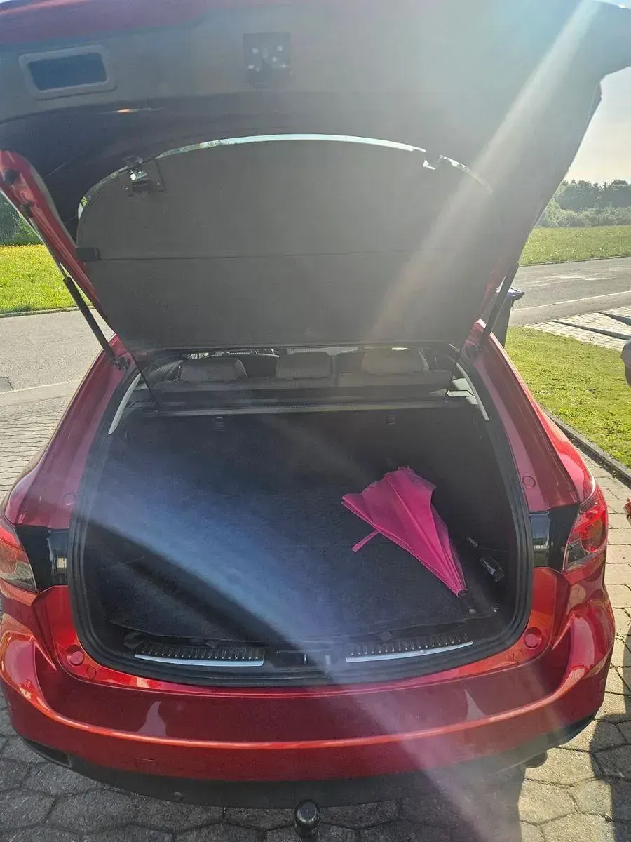 Gebraucht Mazda 6 175 PS (128 kW) 2015 Rot Kombi