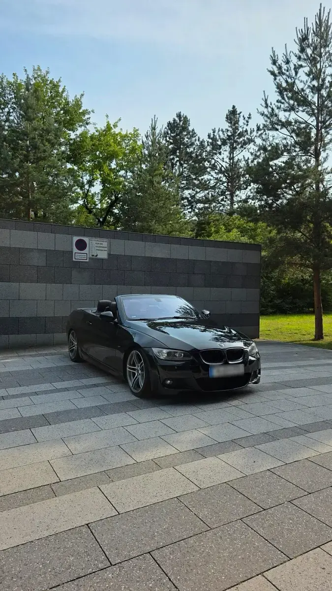Gebraucht BMW 335 Cabriolet M Sport 306 PS (225 kW) 2011 Schwarz Cabrio