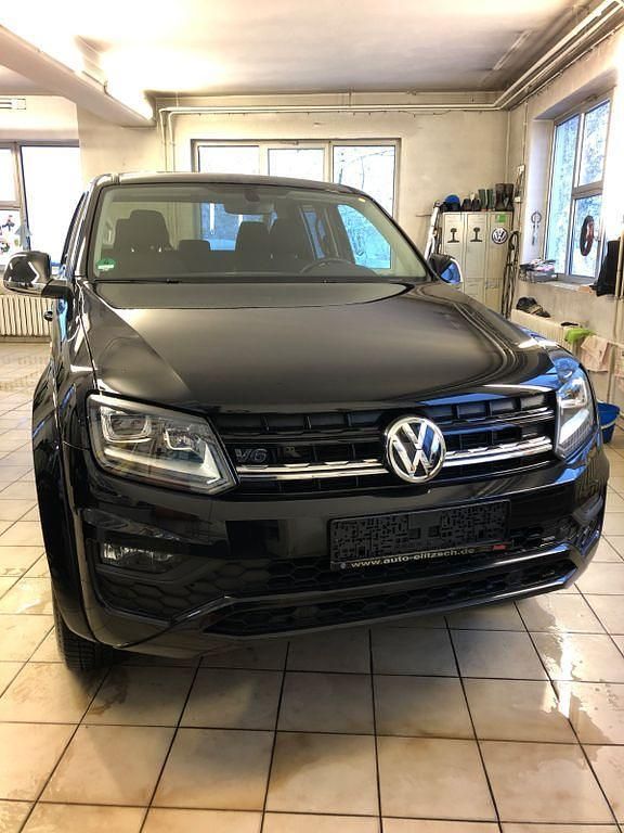 Schwarz Gebraucht 2017 VW Amarok Abholung | 25.500 € (Guter Preis) - Bild 1/4