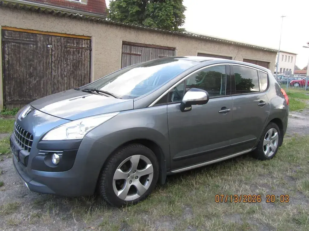 Gebraucht Peugeot 3008 156 PS (114 kW) 2011 Grau Kombi