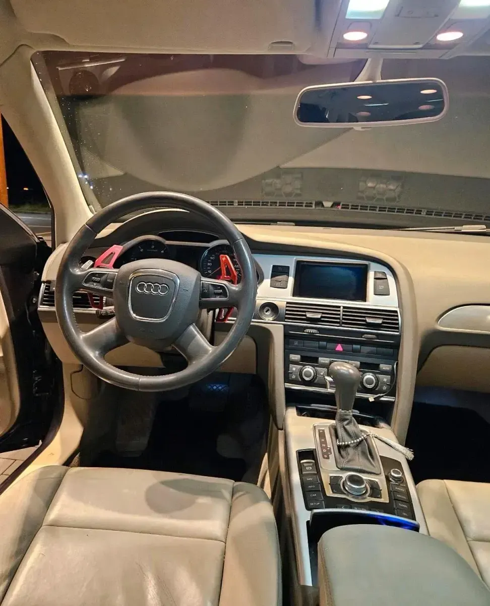 Gebraucht Audi A6 190 PS (139 kW) 2010 Grau Kombi