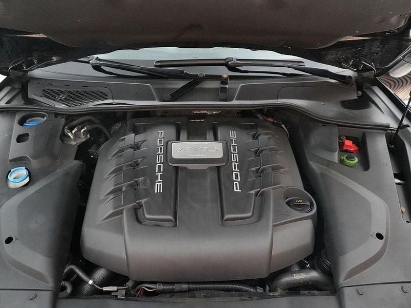 Gebraucht Porsche Cayenne 385 PS (283 kW) 2015 Schwarz SUV