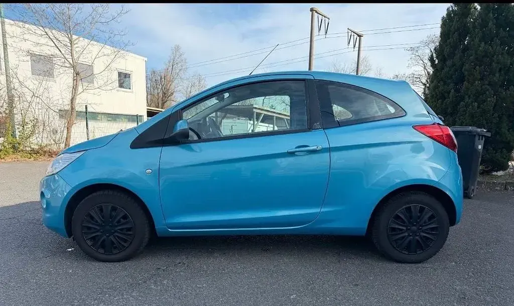 Gebraucht Ford Ka Trend 70 PS (51 kW) 2009 Blau Kleinwagen