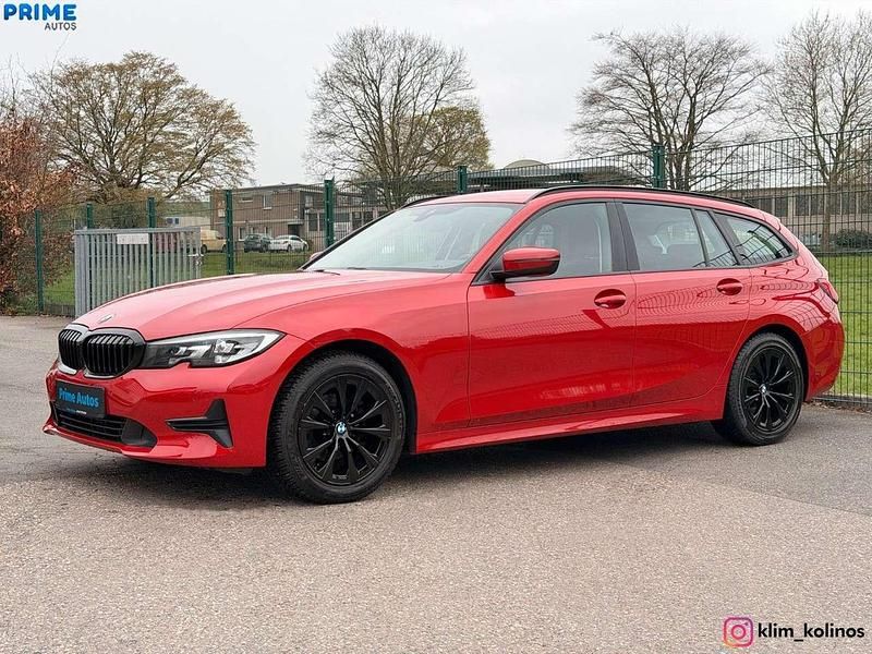 Gebraucht BMW 318 Advantage 156 PS (114 kW) 2020 Rot Kombi