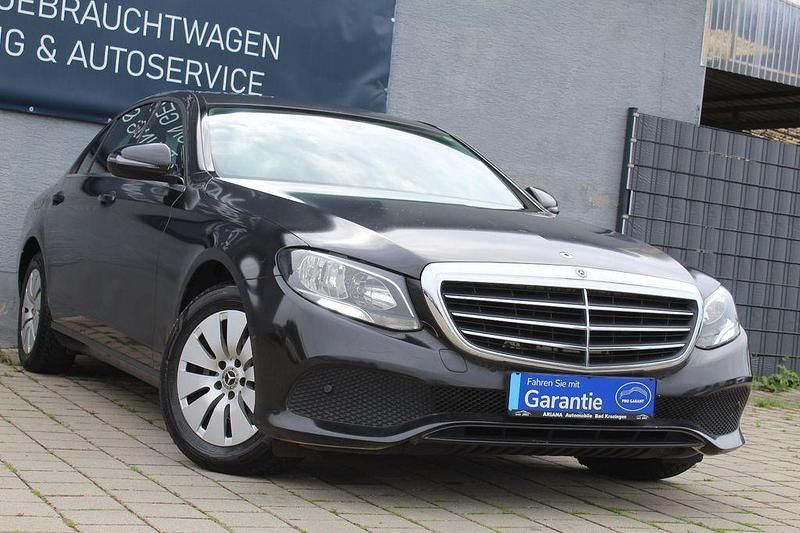 Gebraucht Mercedes E200 150 PS (110 kW) 2017 Beige Limousine