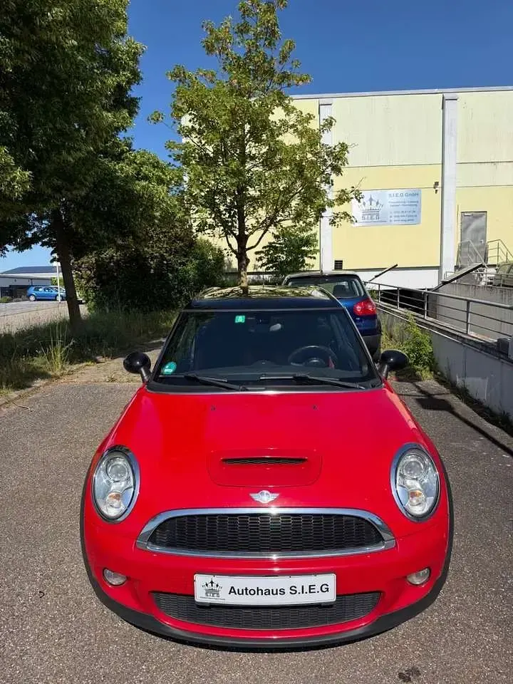 Gebraucht Mini John Cooper Works 211 PS (155 kW) 2008 Chili (solar) red Kleinwagen