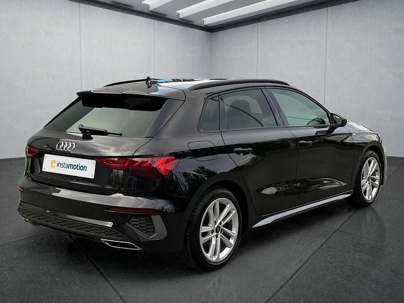 Gebraucht Audi A3 Sportback 116 PS (85 kW) 2024 Schwarz Kleinwagen