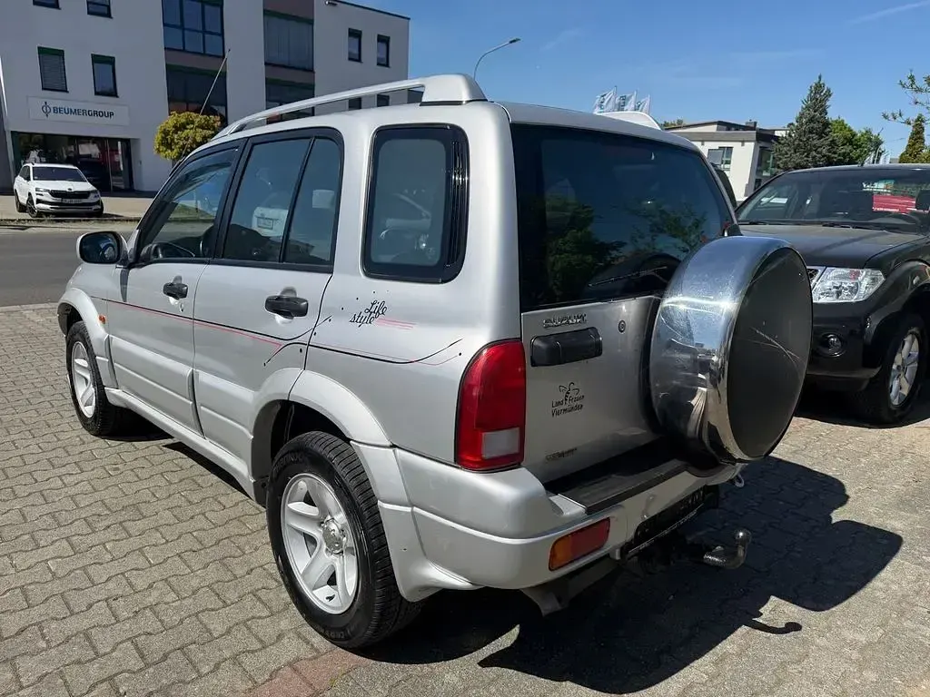 Gebraucht Suzuki Grand Vitara Limited 128 PS (94 kW) 2003 Silber SUV