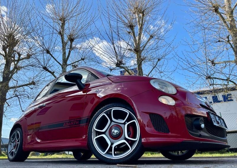 Rot Gebraucht 2008 Fiat 500 Abarth Kleinwagen | 6.650 € - Bild 1/4