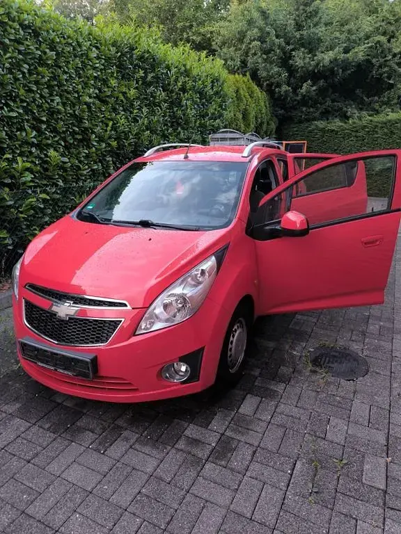 Gebraucht Chevrolet Spark LT 82 PS (60 kW) 2011 Rot Kleinwagen
