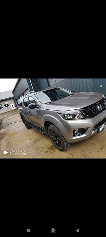 Grau Gebraucht 2020 Nissan Navara N-Guard Abholung | 27.300 € (Fairer Preis) - Bild 1/4