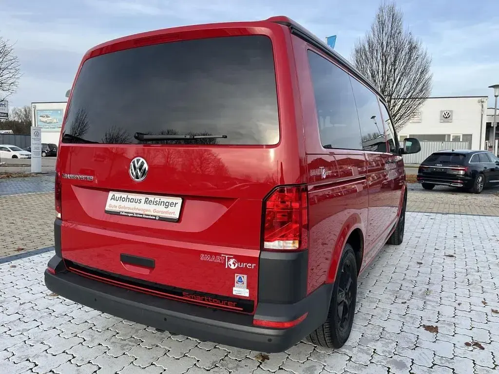 Gebraucht VW Transporter 150 PS (110 kW) 2024 Rot Van