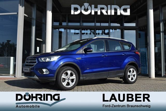 Indic blau Gebraucht 2018 Ford Kuga Titanium SUV | 20.780 € (Teuer) - Bild 1/4