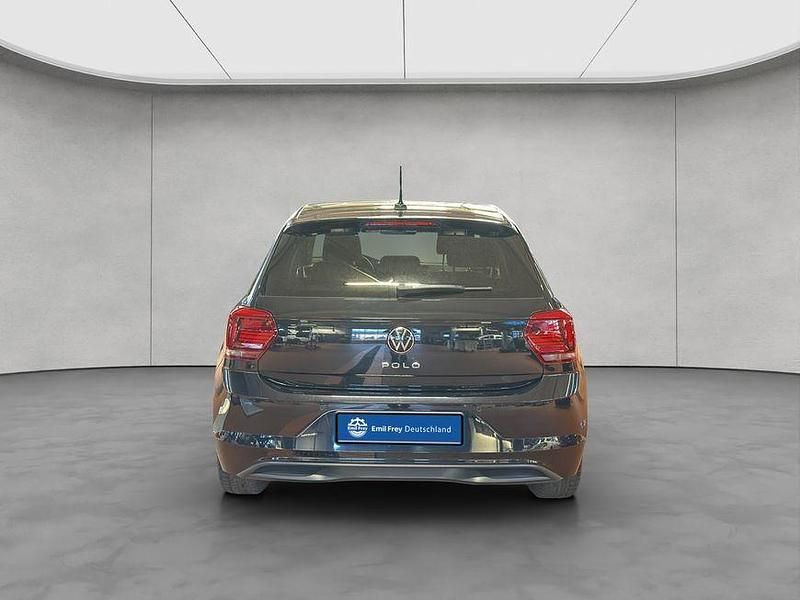 Używany VW Polo Highline 150 KM (110 kW) 2021 Czarny Sedan/Limuzyna