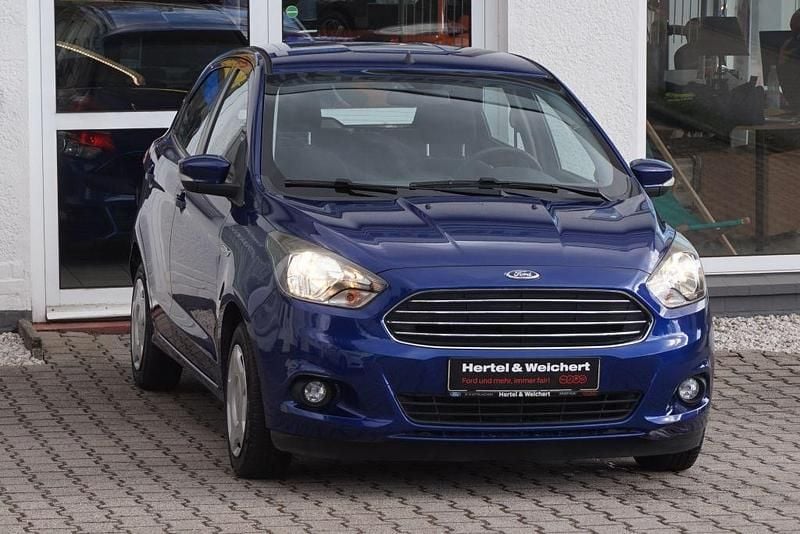 Gebraucht Ford Ka Plus Cool & Sound Edition 86 PS (63 kW) 2017 Blau Kleinwagen