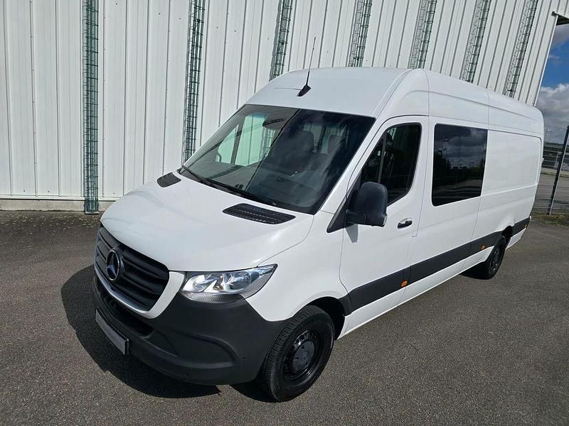 Weiß Gebraucht 2020 Mercedes Sprinter Van | 39.990 € (Teuer) - Bild 1/4