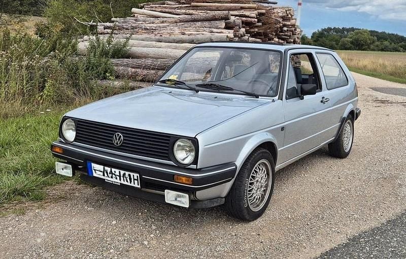 Gebraucht VW Golf II 75 PS (55 kW) 1984 Silber Kleinwagen
