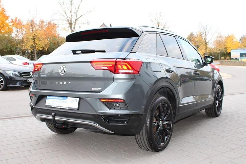 Gebraucht VW T-Roc Style 150 PS (110 kW) 2020 Grau SUV