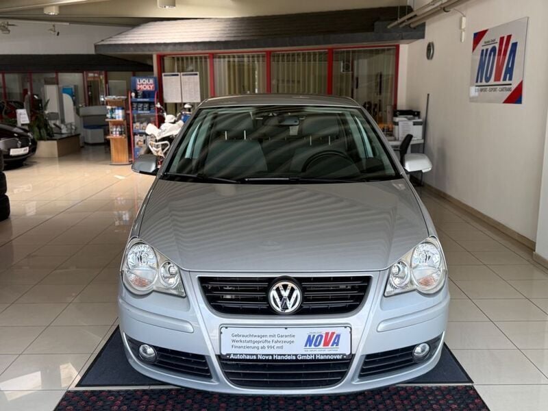 Silber Gebraucht 2007 VW Polo S Limousine | 5.990 € (Etwas zu teuer) - Bild 1/4
