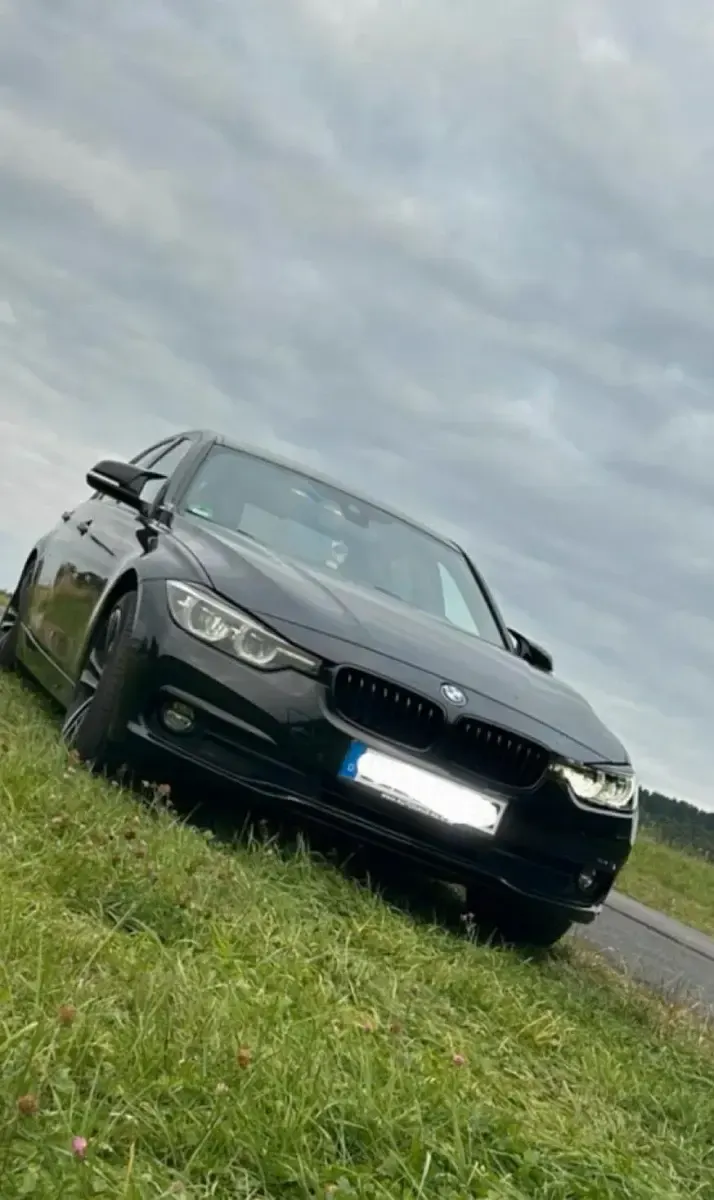 Usata BMW 320 190 CV (139 kW) 2020 Nero Berlina