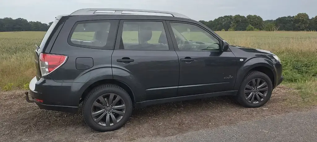 Gebraucht Subaru Forester 150 PS (110 kW) 2013 Grau SUV