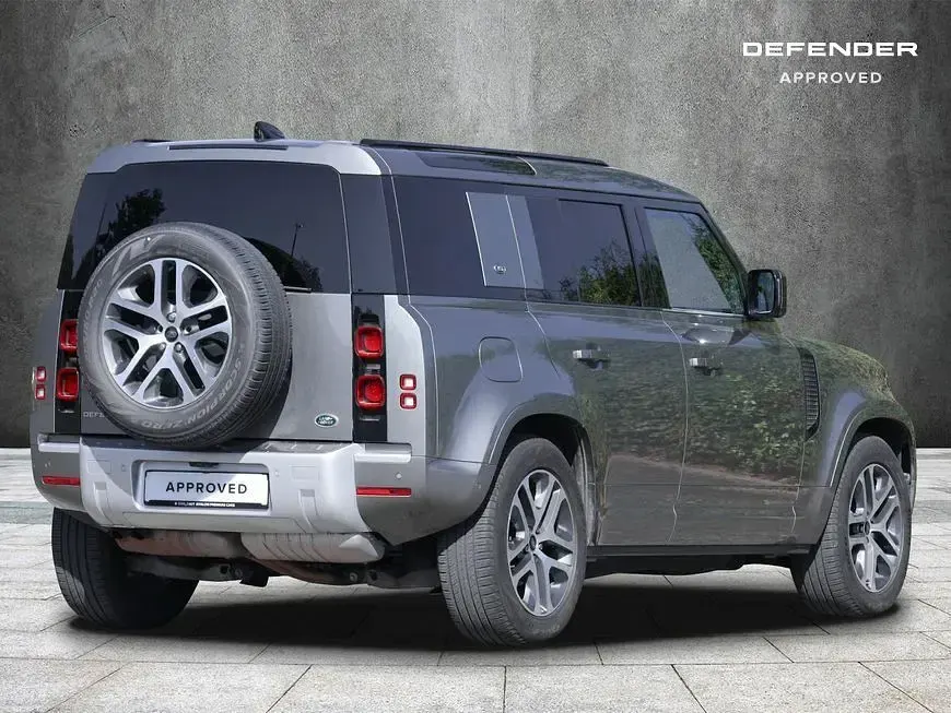 Gebraucht Land Rover Defender 249 PS (183 kW) 2022 Silber SUV