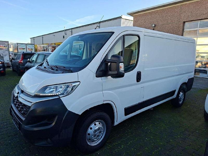 Weiß Gebraucht 2020 Citroën Jumper Van / Kleinbus | 14.990 € (Guter Preis) - Bild 1/4