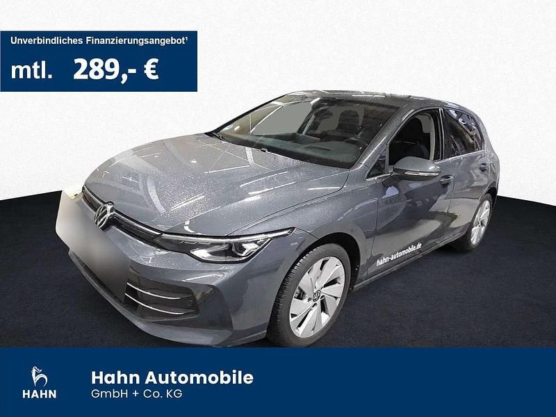 Delfingrau metallic Gebraucht 2024 VW Golf VIII Style Limousine | 28.430 € (Fairer Preis) - Bild 1/3