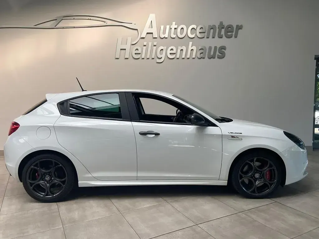 Gebraucht Alfa Romeo Giulietta Veloce 241 PS (177 kW) 2017 Weiß Kleinwagen