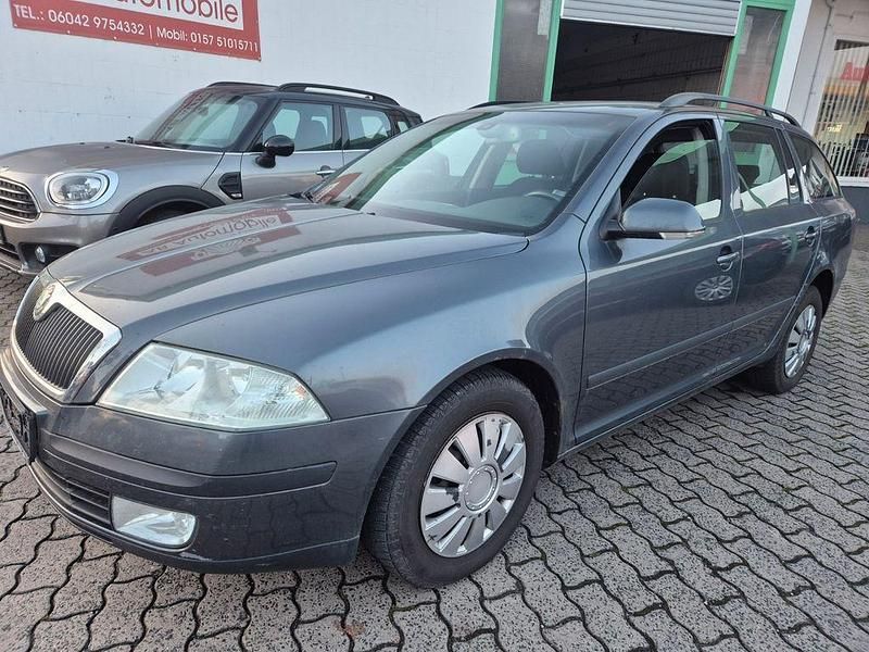 Grau Gebraucht 2007 Skoda Octavia Elegance Kombi | 1.390 € (Guter Preis) - Bild 1/4