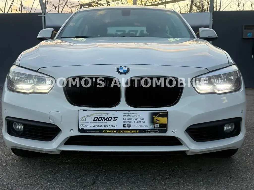 Gebraucht BMW 120 Advantage 184 PS (135 kW) 2018 Weiß Kleinwagen