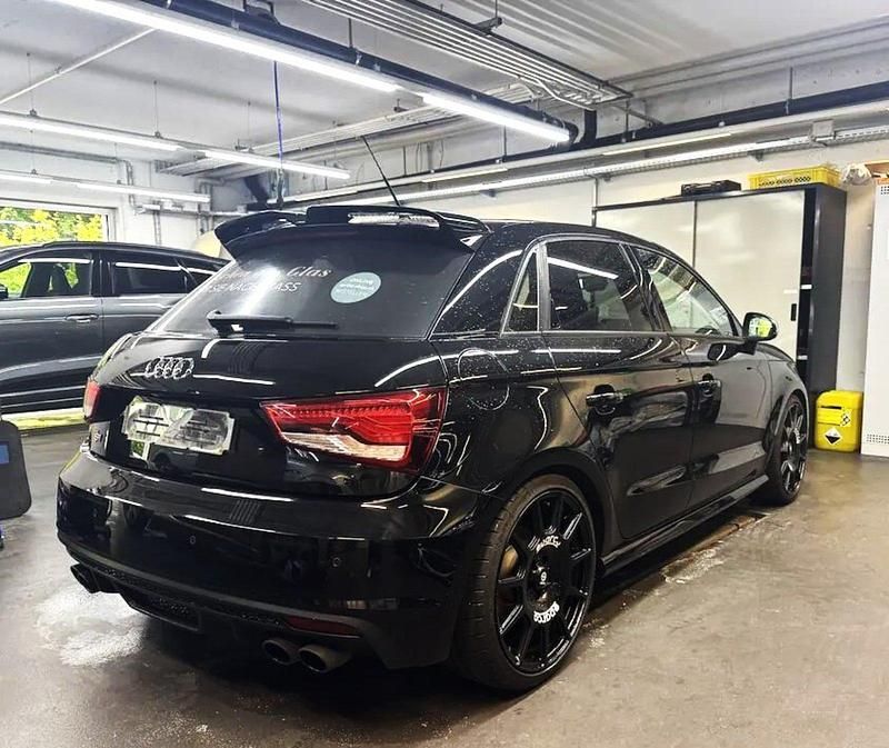 Gebraucht Audi S1 277 PS (203 kW) 2017 Schwarz Kleinwagen