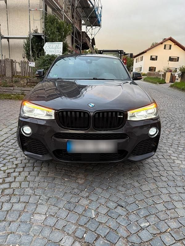 Schwarz Gebraucht 2017 BMW X4 M Sport SUV | 21.400 € (Guter Preis) - Bild 1/4