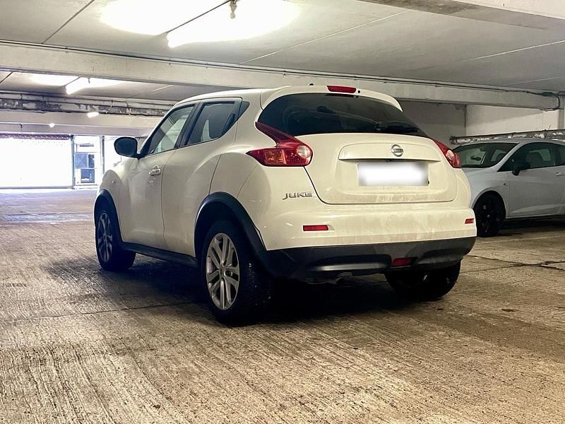 Gebraucht Nissan Juke Tekna 117 PS (86 kW) 2012 Weiß SUV