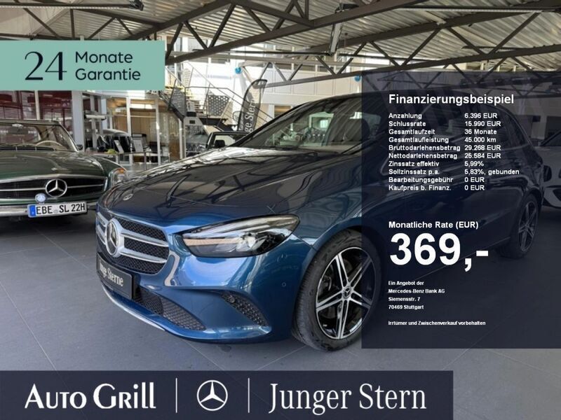 Blau Gebraucht 2022 Mercedes B250 Van / Kleinbus | 32.349 € (Fairer Preis) - Bild 1/4