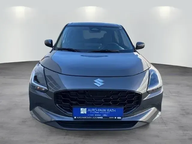 Neu Suzuki Swift Comfort 82 PS (60 kW) 2026 Mineral gray metallic (grau) Kleinwagen