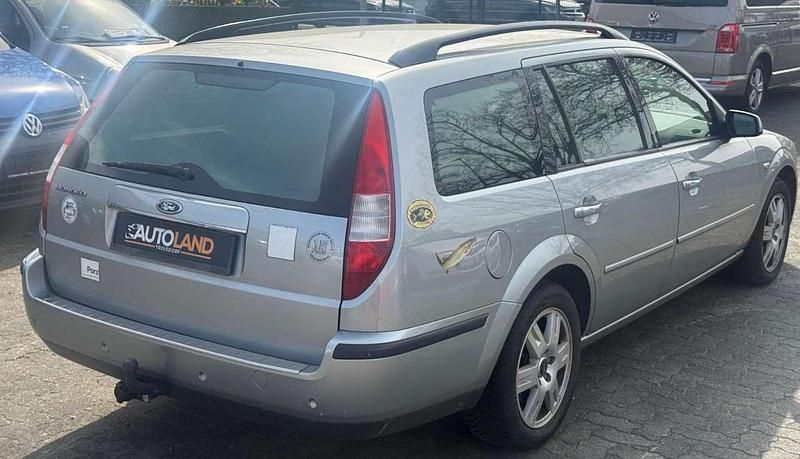 Gebraucht Ford Mondeo 145 PS (106 kW) 2003 Silber Kombi