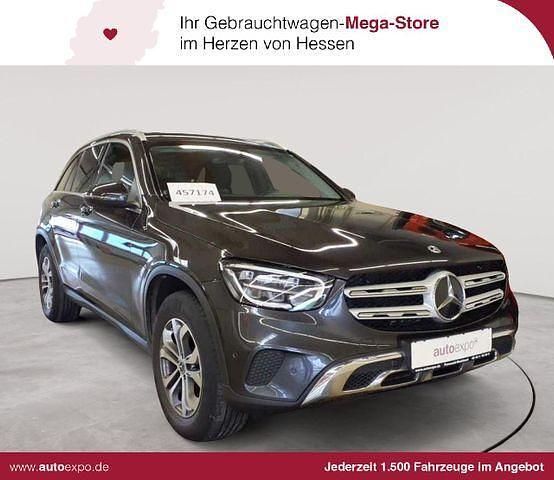Graphitgrau metallic Gebraucht 2022 Mercedes GLC220 SUV | 27.489 € (Superpreis) - Bild 1/4