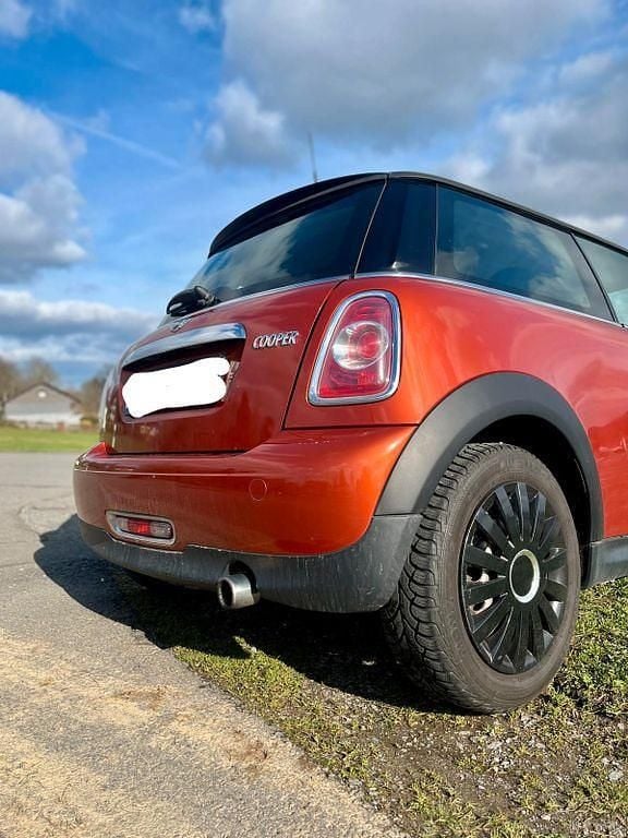 Gebraucht Mini Cooper 122 PS (89 kW) 2012 Orange Kleinwagen