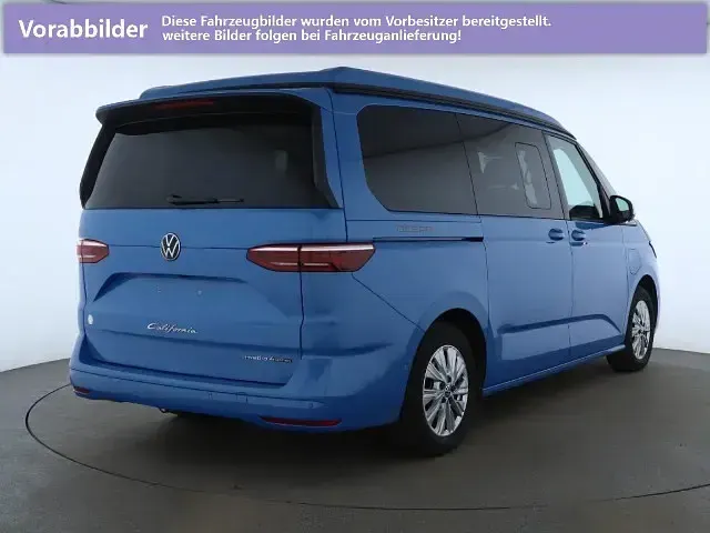 Gebraucht VW T7 California 245 PS (180 kW) 2025 Medium blue, metallic Van