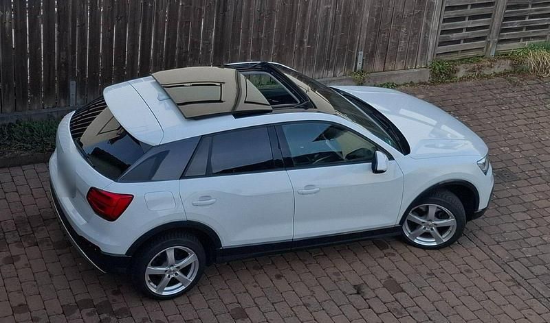 Gebraucht Audi Q2 Sport 150 PS (110 kW) 2017 Weiß SUV