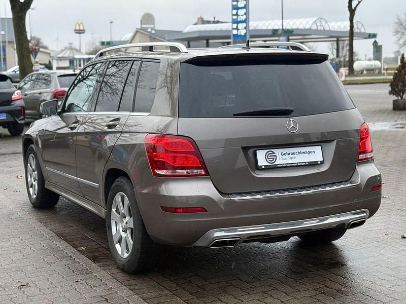 Gebraucht Mercedes GLK200 143 PS (105 kW) 2012 Grau SUV