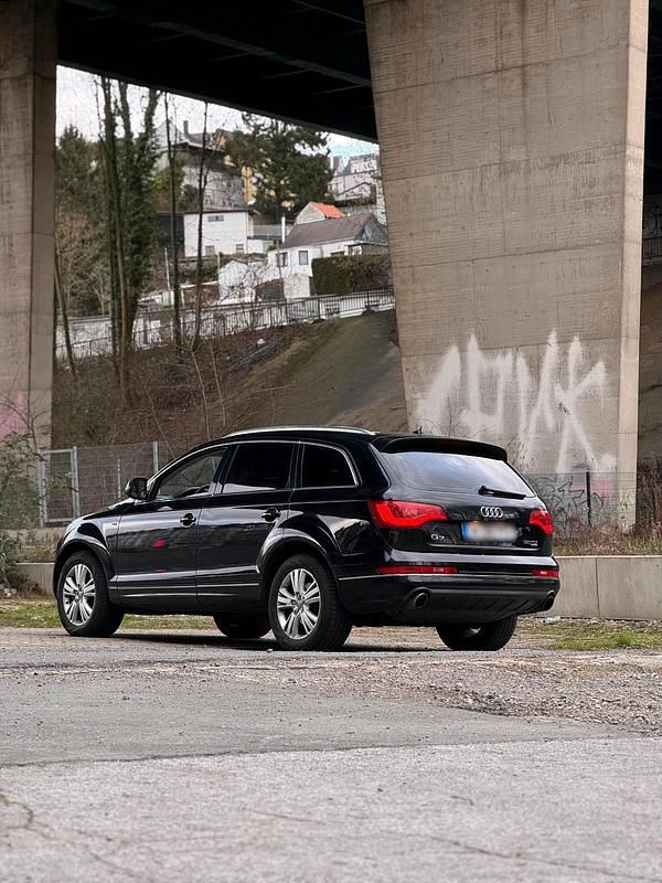 Gebraucht Audi Q7 Ambiente 240 PS (176 kW) 2010 Schwarz SUV