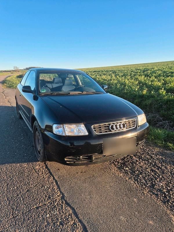 Gebraucht Audi A3 89 PS (65 kW) 2000 Schwarz Kleinwagen